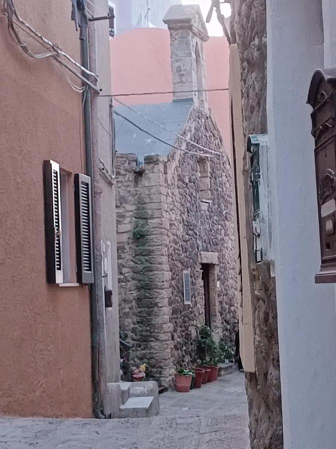 B&B Casa Doria Castelsardo Exterior foto